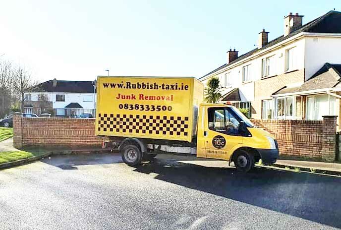 Old furniture collection and rubbish removal in Dublin